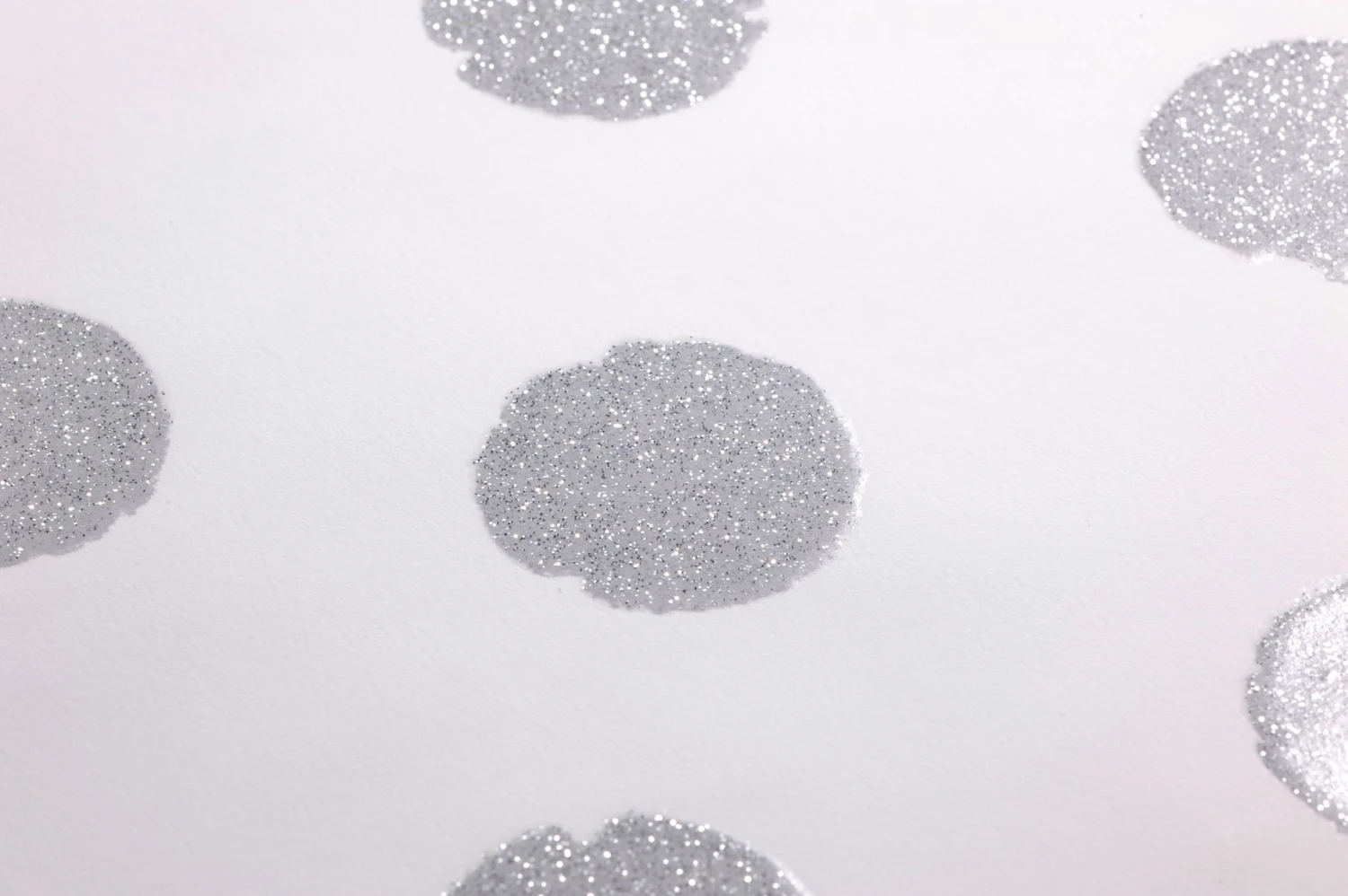 Tapete Corbetta Silber Glitzer 5 Tapete Corbetta Silber Glitzer – Bild 3